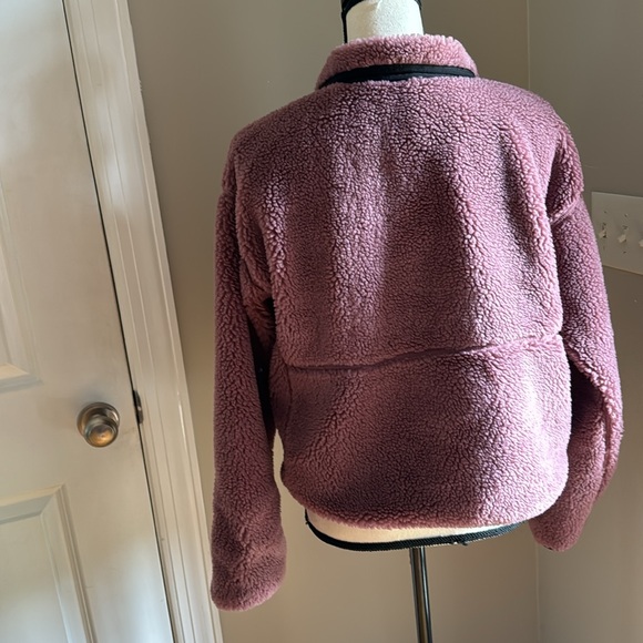 The North Face pullover - Picture 2 of 5